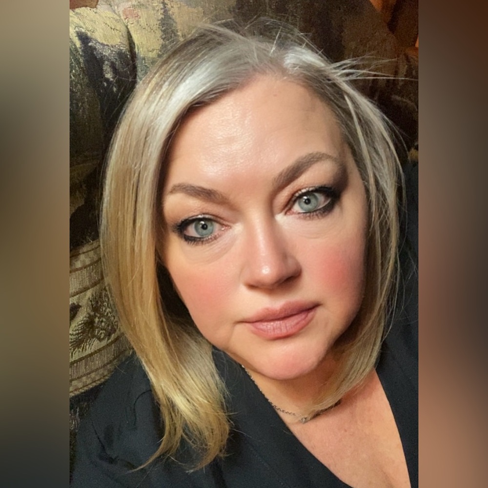 Meet your Posher, Annette